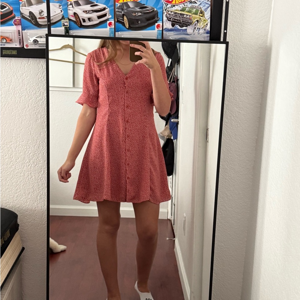 Lulu's Pink Buttoned Flutter Sleeve Sundress